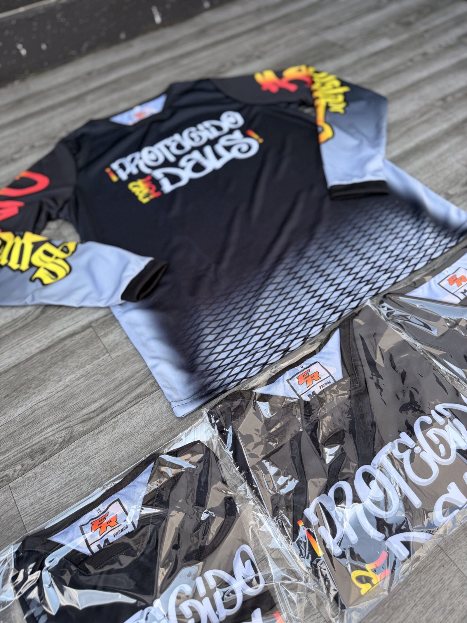 Jersey Protegido por Deus — Vista trasera