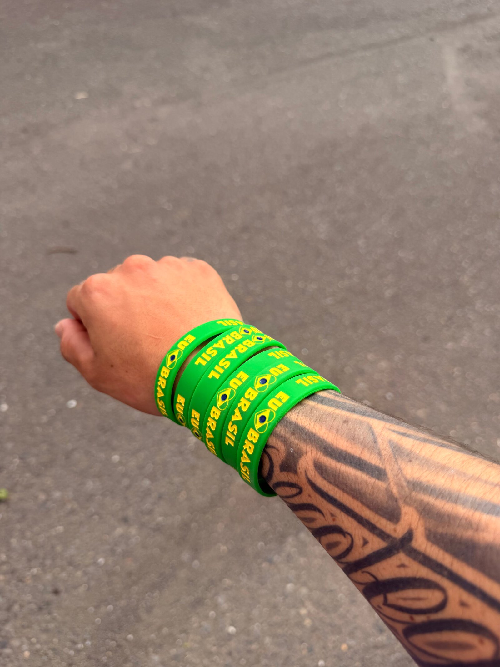 Manilla ER Negra — Vista 2